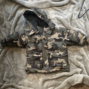 GAP babyGap Warmest Jacket Label - camo